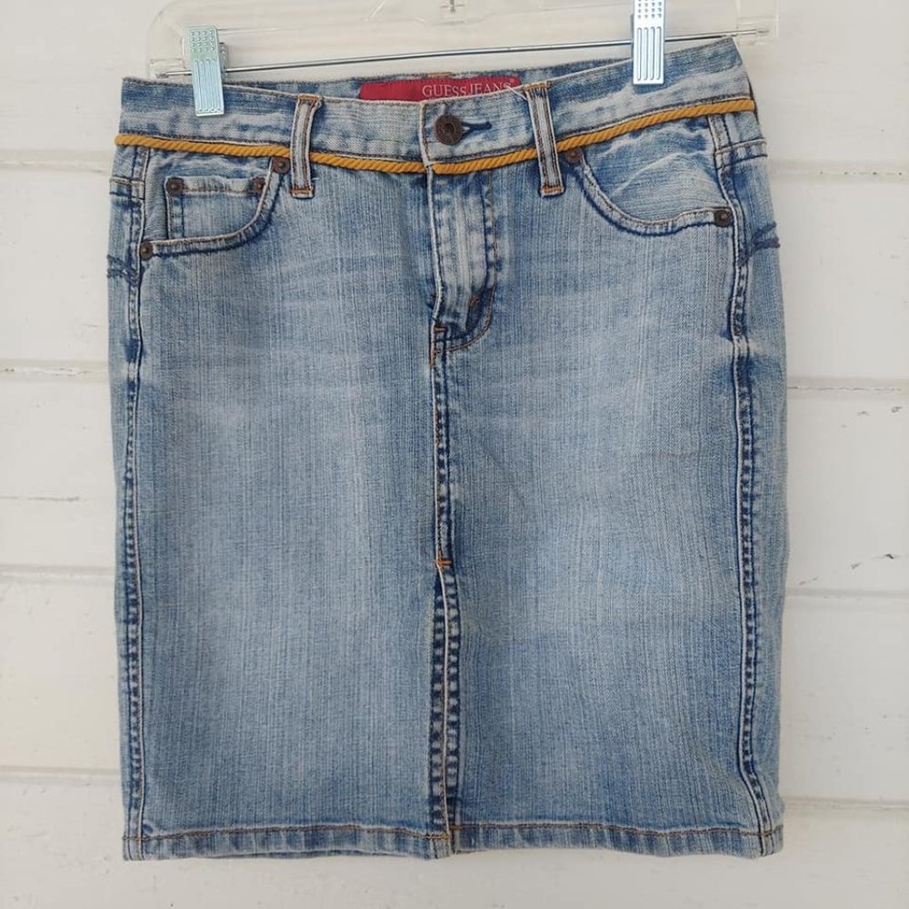 Vintage Guess Jeans Denim Pencil Skirt with Embroidery Detail Size 4 Waist 26